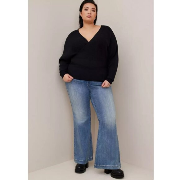 Torrid 20R Sky High Flare Vintage Stretch High-Rise Jean 20 - Picture 2 of 10